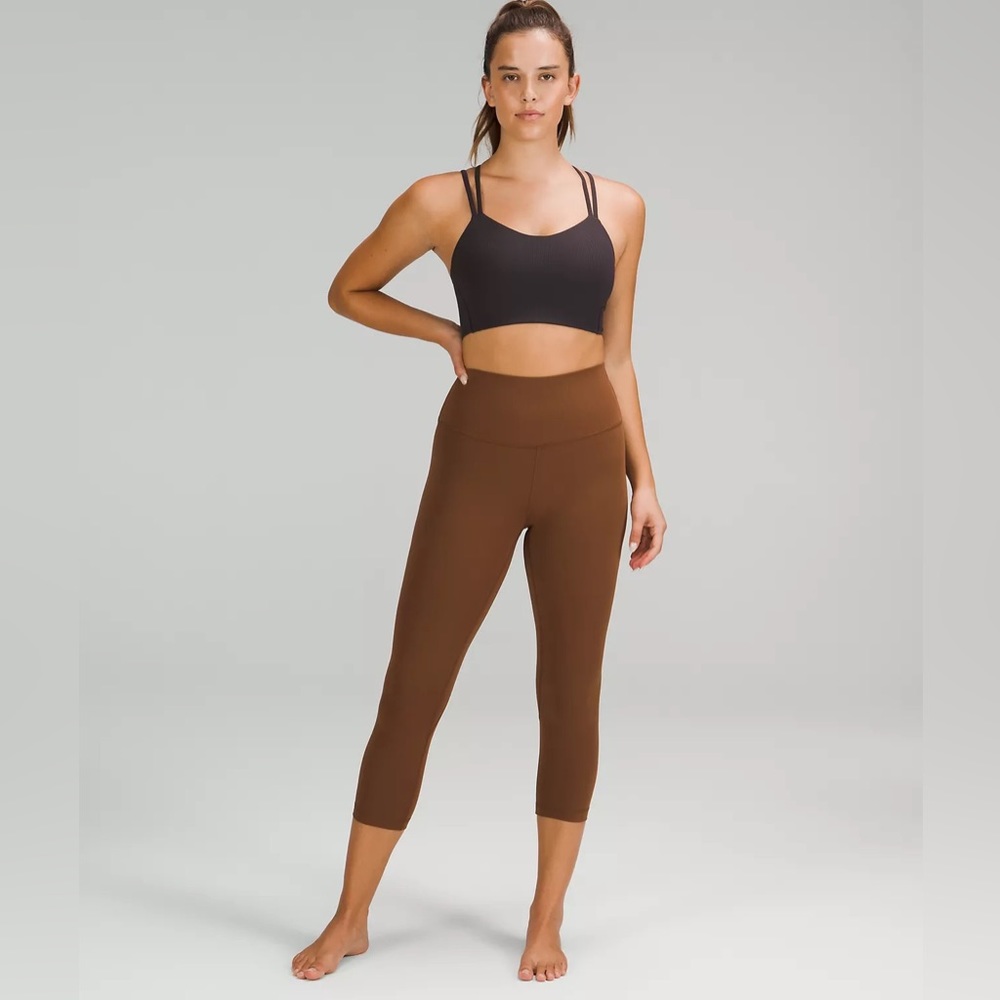 NWT Lululemon Align crop 21” size 6 - Picture 2 of 5